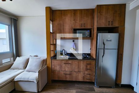 Sala e Cozinha de apartamento para alugar com 1 quarto, 25m² em Vila Butantã, São Paulo