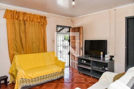 Sala de casa à venda com 5 quartos, 200m² em Costa E Silva, Porto Alegre