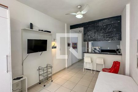 Apartamento à venda com 40m², 1 quarto e sem vagaSala