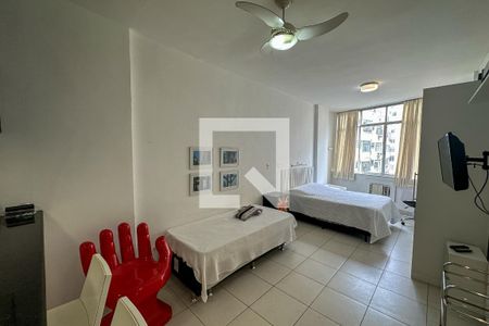 Apartamento à venda com 40m², 1 quarto e sem vagaSala