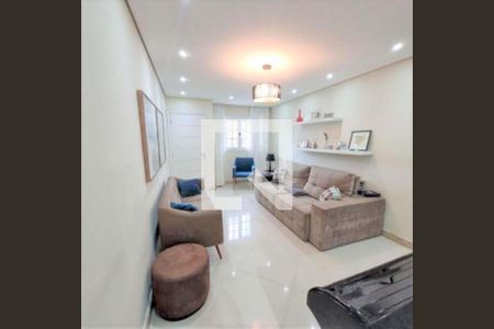 Casa à venda com 3 quartos, 156m² em Cidade Antônio Estêvão de Carvalho, São Paulo
