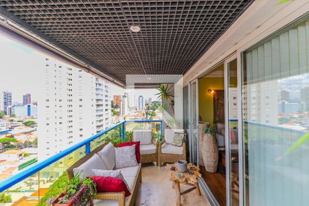 Varanda de apartamento para alugar com 4 quartos, 180m² em Chacara Santo Antônio , São Paulo