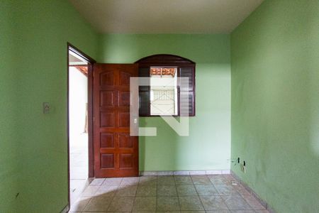 Sala de casa para alugar com 3 quartos, 150m² em Jardim das Palmeiras, Uberlândia