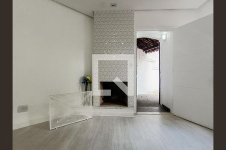 Sala - Lareira de casa à venda com 3 quartos, 140m² em Água Branca, São Paulo