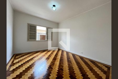 Suite de casa à venda com 4 quartos, 200m² em Vila São Paulo, São Paulo