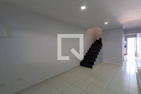 Sala de casa à venda com 2 quartos, 69m² em Artur Alvim, São Paulo