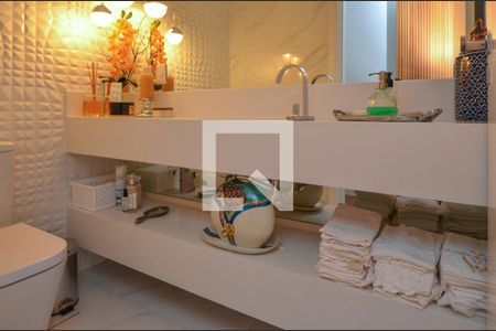 Lavabo de apartamento para alugar com 2 quartos, 160m² em Recreio dos Bandeirantes, Rio de Janeiro