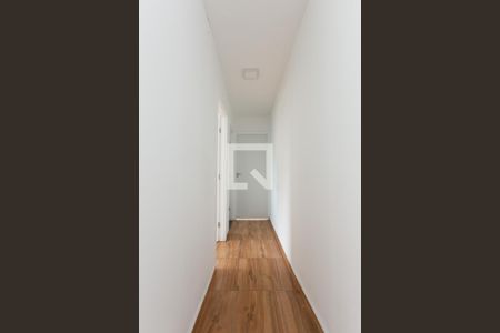 Corredor  de apartamento para alugar com 2 quartos, 41m² em Colônia (zona Leste), São Paulo