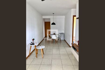 Apartamento à venda com 55m², 2 quartos e 1 vagaSala