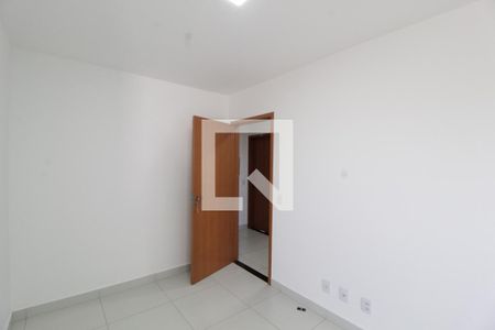 Sala de apartamento para alugar com 2 quartos, 52m² em Novo Mundo, Uberlândia