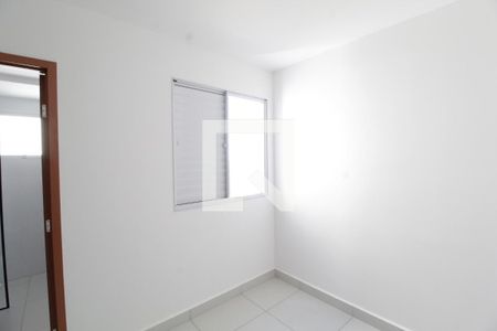 Suite de apartamento para alugar com 2 quartos, 52m² em Novo Mundo, Uberlândia