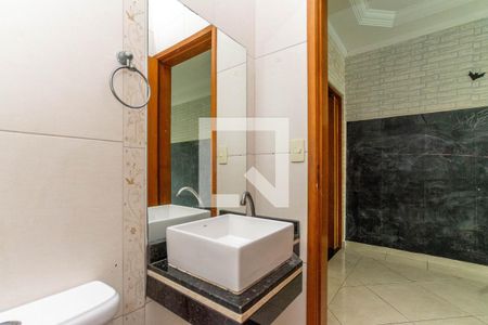 Lavabo de casa para alugar com 3 quartos, 164m² em Jardim Bebedouro, Guarulhos