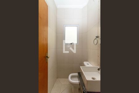 Lavabo de casa para alugar com 3 quartos, 164m² em Jardim Bebedouro, Guarulhos