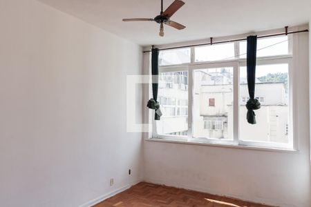 Quarto 1 de apartamento para alugar com 3 quartos, 124m² em Leme, Rio de Janeiro