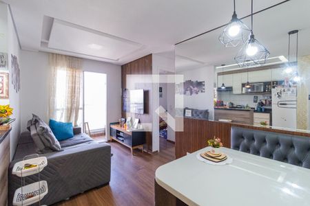 Sala de apartamento para alugar com 2 quartos, 46m² em Padroeira, Osasco