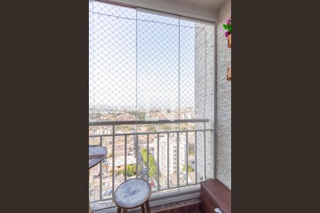 Sacada de apartamento para alugar com 2 quartos, 46m² em Padroeira, Osasco