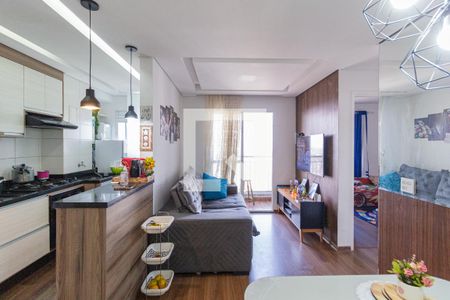 Sala de apartamento para alugar com 2 quartos, 46m² em Padroeira, Osasco