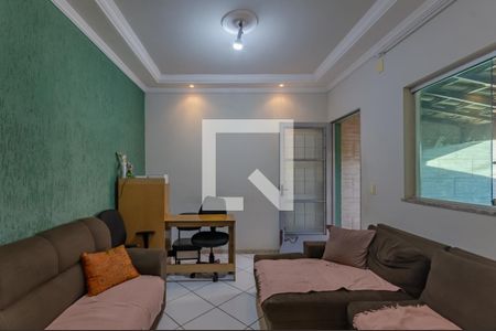 Sala de casa à venda com 3 quartos, 137m² em Xangri-la, Belo Horizonte