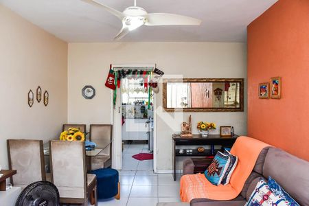 Sala de apartamento à venda com 2 quartos, 60m² em Vila Ipiranga, Porto Alegre