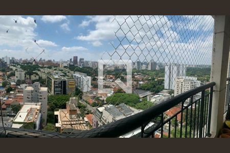 Apartamento à venda com 2 quartos, 72m² em Vila Madalena, São Paulo