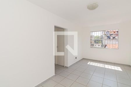 Sala de apartamento para alugar com 2 quartos, 51m² em Vila Irmaos Arnoni, São Paulo