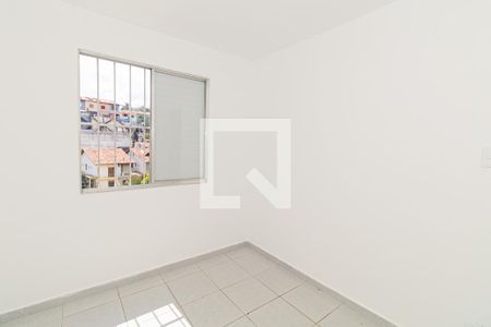 Quarto 2 de apartamento para alugar com 2 quartos, 51m² em Vila Irmaos Arnoni, São Paulo