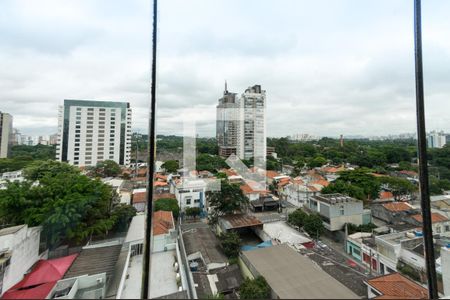 Vista de apartamento à venda com 2 quartos, 68m² em Pinheiros, São Paulo