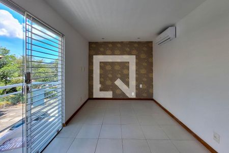 Suite 1  de casa para alugar com 2 quartos, 98m² em Maria Paula, São Gonçalo