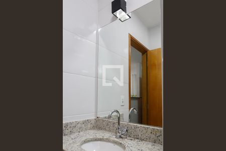 Banheiro de apartamento para alugar com 1 quarto, 30m² em Jardim Modelo, São Paulo
