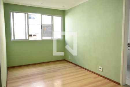 Sala de apartamento para alugar com 2 quartos, 46m² em Campo Grande, Rio de Janeiro