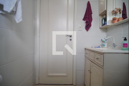 Banheiro 1 de casa à venda com 1 quarto, 120m² em Feitoria, São Leopoldo