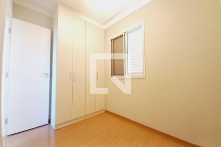 Quarto 1  de apartamento para alugar com 2 quartos, 61m² em Jardim São Vicente, Campinas