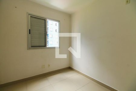 Quarto 1 de apartamento para alugar com 2 quartos, 49m² em Vila California, São Paulo