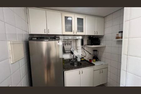 Apartamento para alugar com 40m², 1 quarto e 1 vaga Apartamento para alugar com 40m², 1 quarto e 1 vagaCozinha - Armários