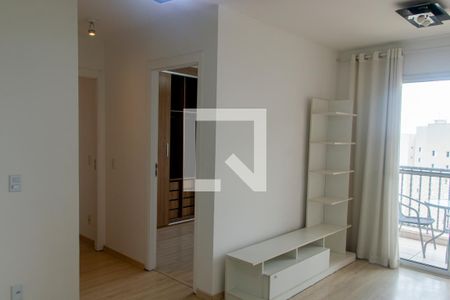 Sala de apartamento para alugar com 2 quartos, 58m² em Parque Reboucas, São Paulo