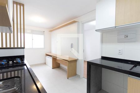 Sala/cozinha  de apartamento para alugar com 1 quarto, 27m² em Barra Funda, São Paulo