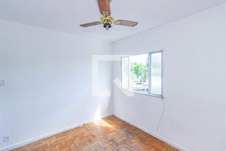 Sala de apartamento para alugar com 2 quartos, 80m² em Marechal Hermes, Rio de Janeiro