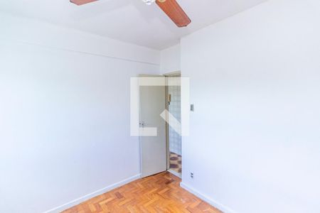 Quarto 1 de apartamento para alugar com 2 quartos, 80m² em Marechal Hermes, Rio de Janeiro