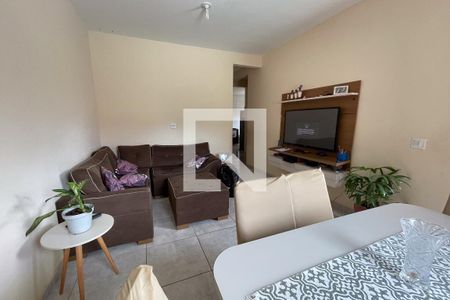 Sala de casa para alugar com 3 quartos, 104m² em Jardim Olavo Bilac, Duque de Caxias