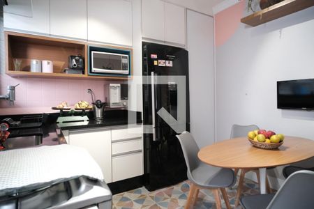 Cozinha de casa à venda com 2 quartos, 71m² em Vila Araguaia, São Paulo