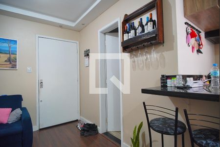 Sala  de apartamento à venda com 1 quarto, 35m² em Santa Maria Goretti, Porto Alegre