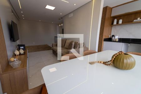 Sala de apartamento à venda com 2 quartos, 64m² em Vila Ema, São Paulo