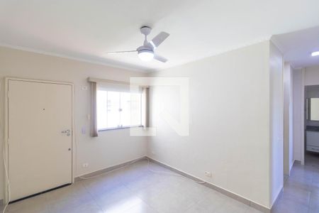 Salas de apartamento para alugar com 2 quartos, 60m² em Jardim Campos Elíseos, Campinas