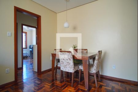 Sala de apartamento à venda com 2 quartos, 66m² em Navegantes, Porto Alegre