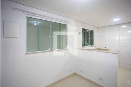 Sala de casa para alugar com 1 quarto, 45m² em Piraporinha, Diadema