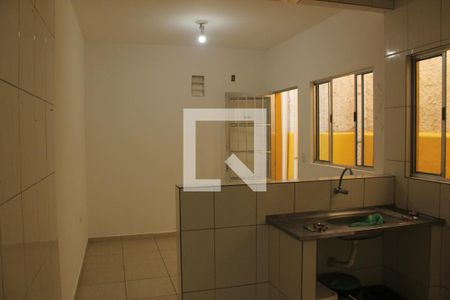 Sala/Cozinha de casa para alugar com 1 quarto, 60m² em Campininha, São Paulo