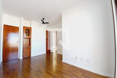 Sala de apartamento à venda com 1 quarto, 61m² em Cambuí, Campinas