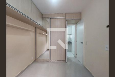 Quarto de kitnet/studio para alugar com 1 quarto, 34m² em Campo Grande, São Paulo