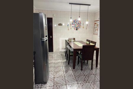 Casa à venda com 3 quartos, 166m² em Jardim Sonia, São Paulo