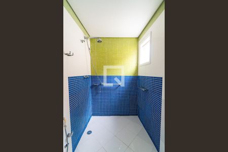 Banheiro da Suíte 1 Detalhe de casa de condomínio à venda com 4 quartos, 370m² em Vila Nova Caledônia, São Paulo